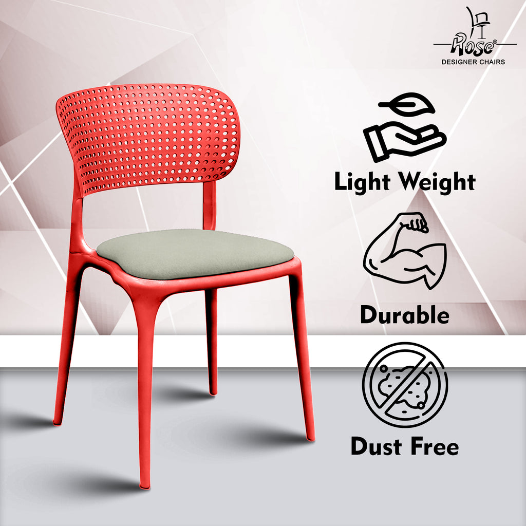 Evaa red cushion grey set of 4 features