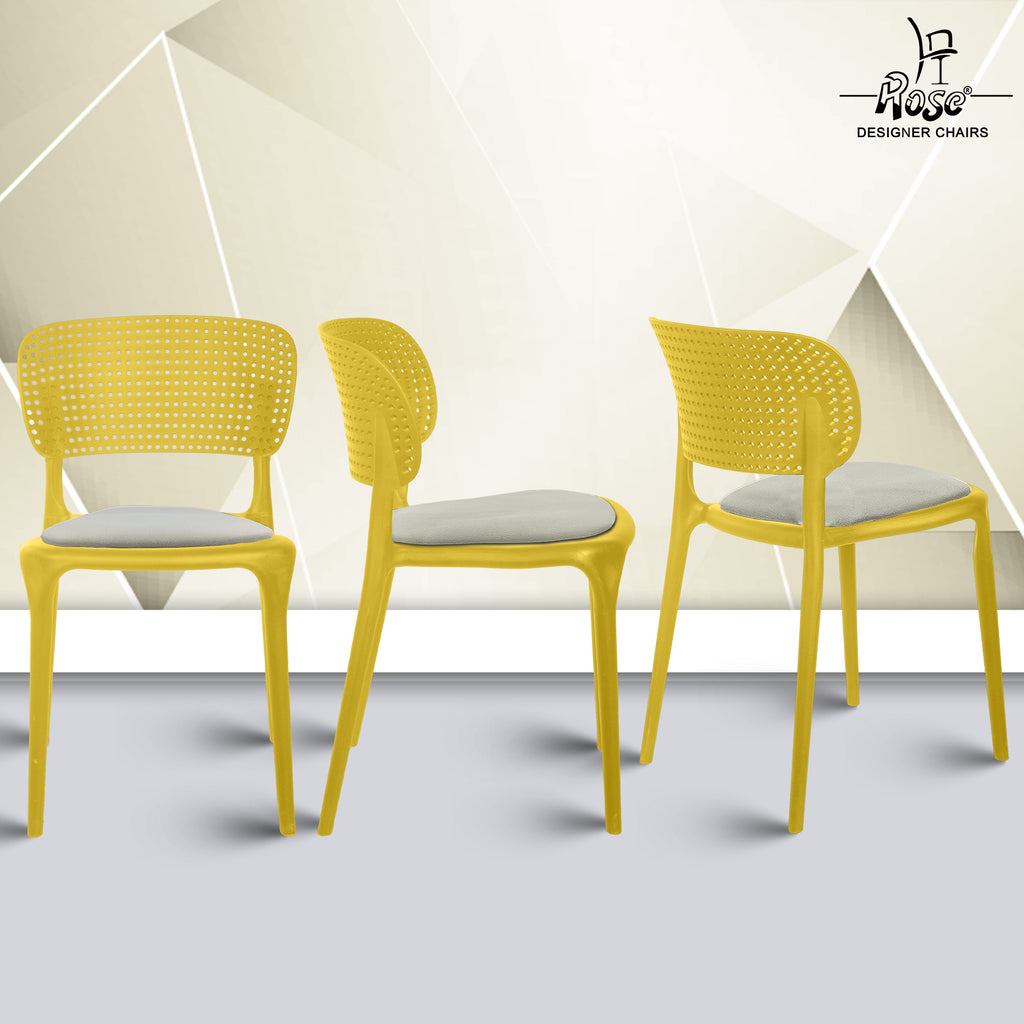 Evaa yellow cushion grey set of 2 multiangle