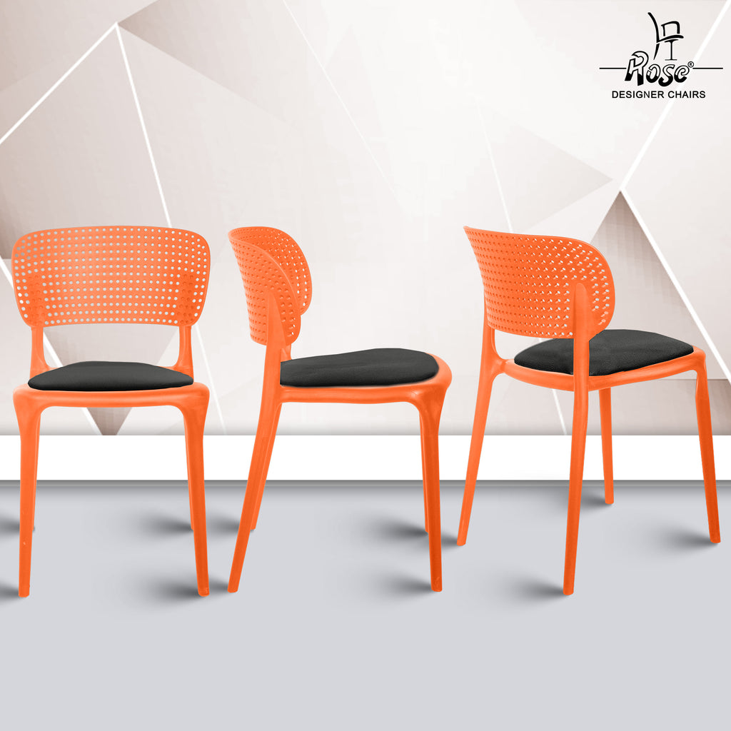 Evaa orange cushion black set of 4 multiangle